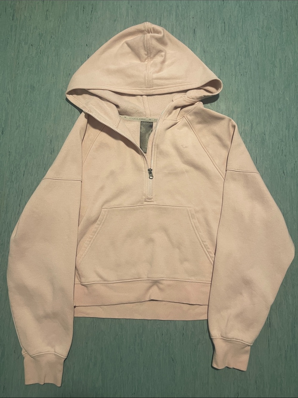 [Offers welcome] NEVER WORN Light Pink Half-Zip Hooded Sweater